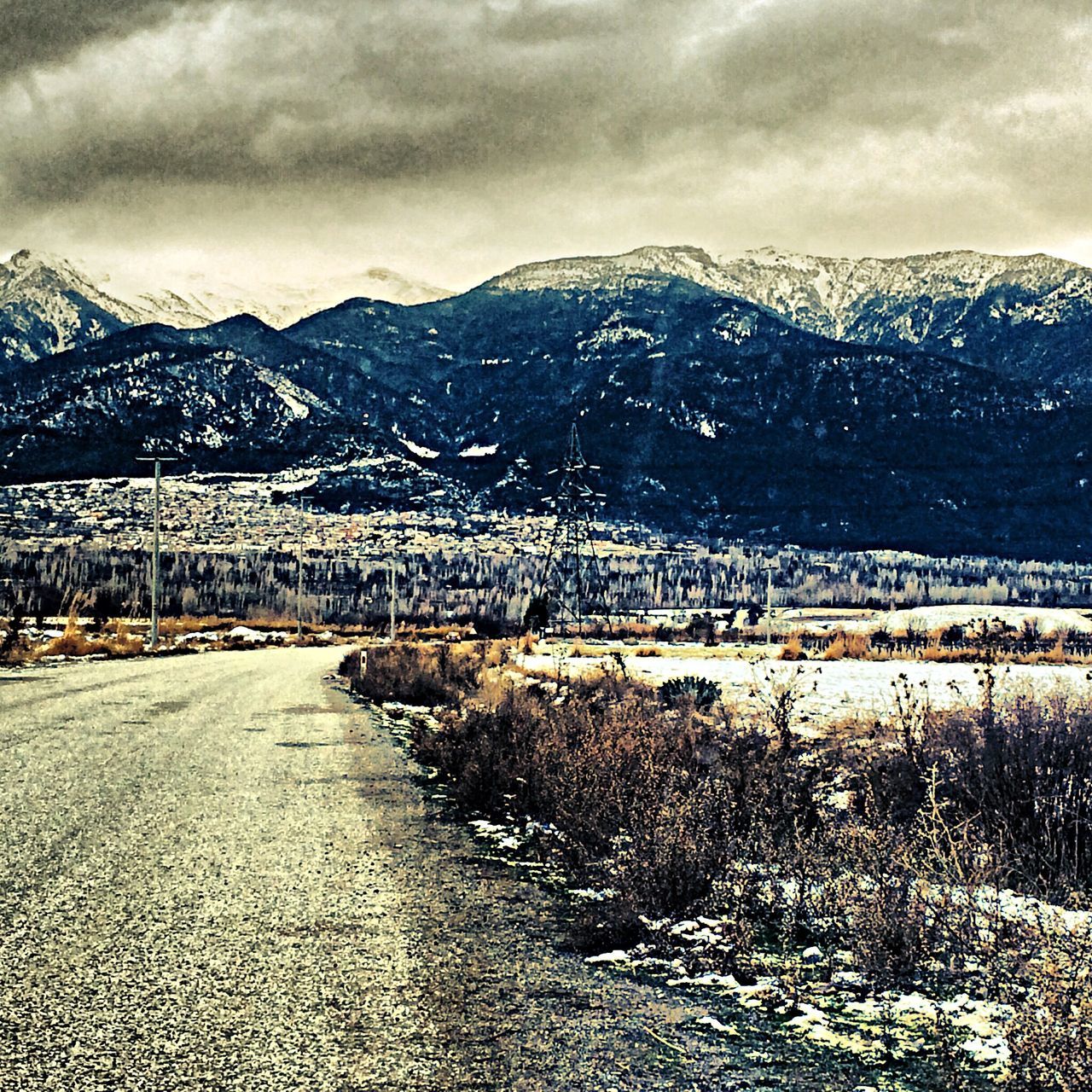 mountain, snow, winter, cold temperature, sky, cloud - sky, weather, mountain range, cloudy, season, landscape, snowcapped mountain, cloud, tranquil scene, scenics, tranquility, nature, overcast, beauty in nature, covering