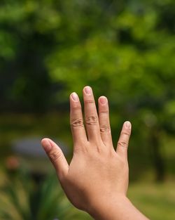 Close up lady's finger