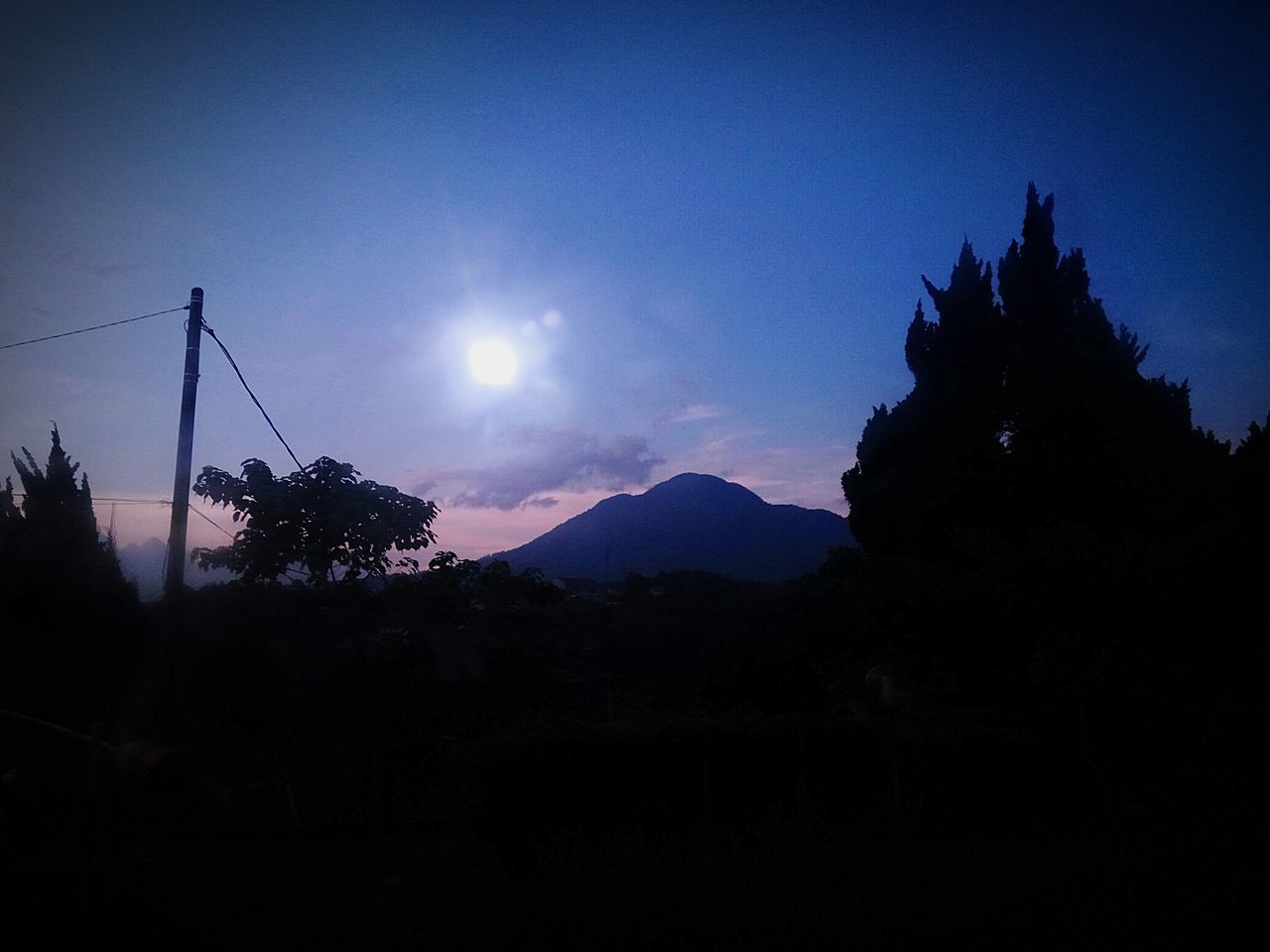 silhouette, sky, mountain, beauty in nature, nature, sunset, scenics, tranquility, outdoors, tree, no people, day