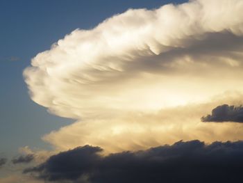 Low angle view of cloudy sky