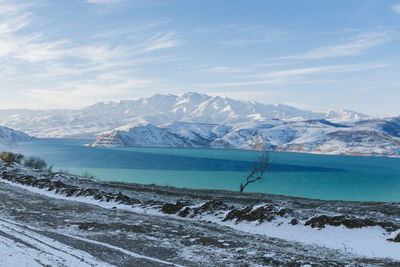 Amazing winter landscape of the tien shan mountains and charvak reservoir on a clear winter day