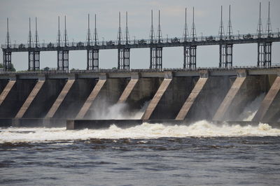 Dam against sky