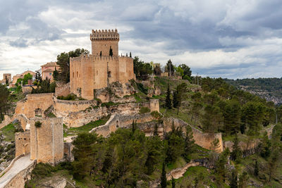 Castillo de alcorcón en cuenca, castilla la mancha. españa. alcorcon's castle in cuenca, spain.