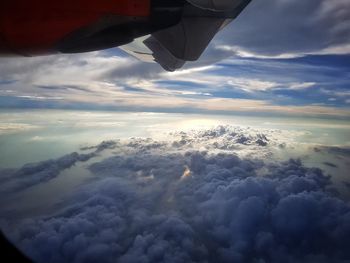 Aerial view of cloudscape over sea against sky