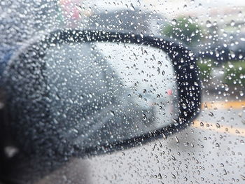 Raindrops on glass