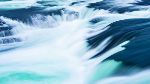 Full frame shot of water flowing over sea