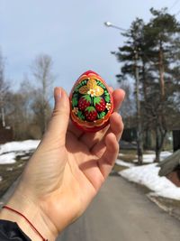 Easter egg in a hand