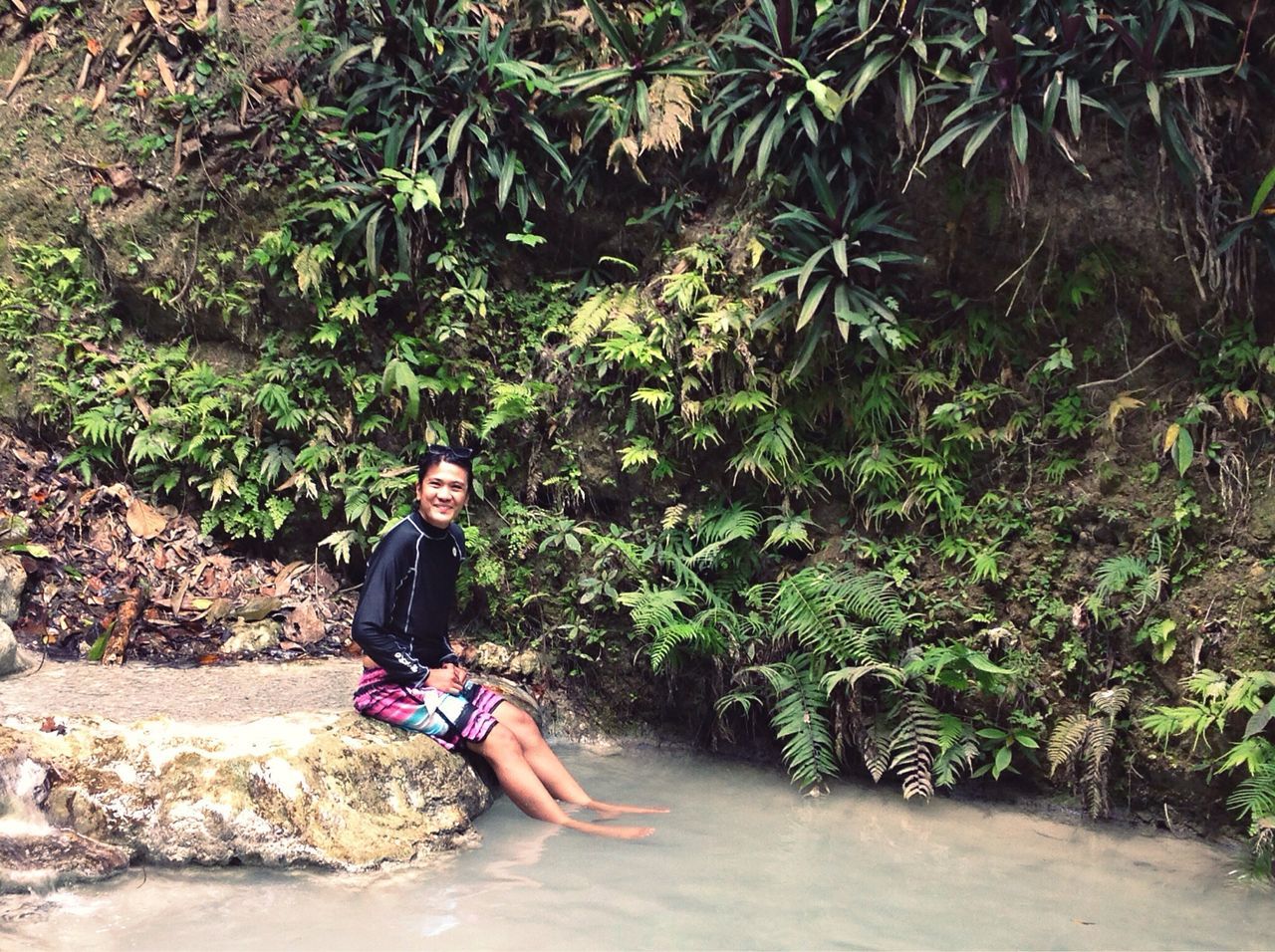 lifestyles, leisure activity, full length, casual clothing, portrait, tree, rock - object, nature, growth, day, plant, outdoors, enjoyment, fun, vacations