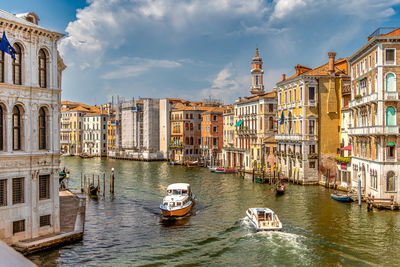 Tourist attraction venice and canale grande