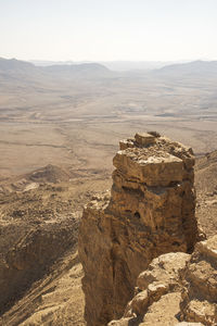 Beautiful dramatic view of the desert. wilderness. nature landscape. makhtesh ramon crater, israel
