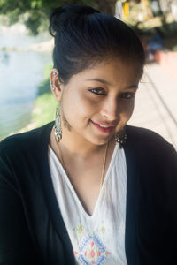 Portrait of a smiling young woman