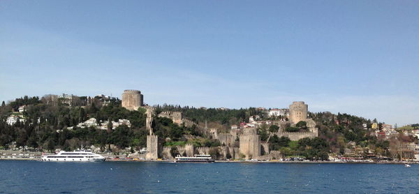 River against rumeli castle