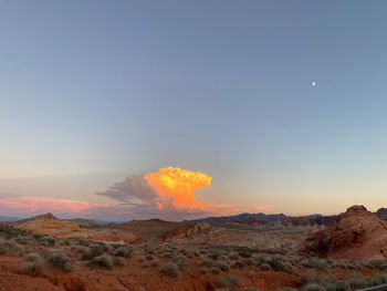 Scenic view of a mojave desert sunset inside of valley of fire state park in nevada