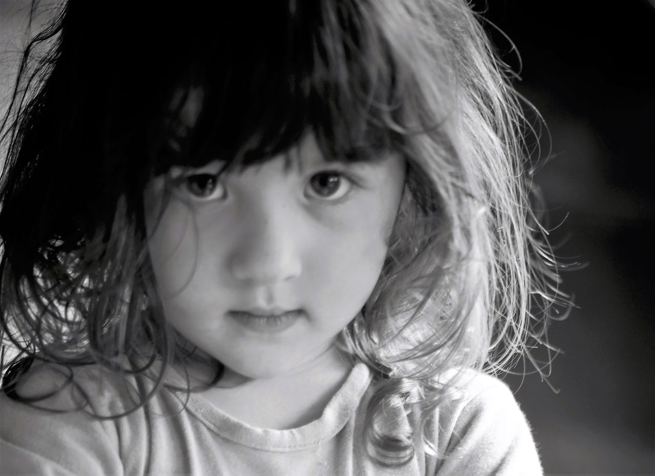 CLOSE-UP PORTRAIT OF CUTE BABY GIRL