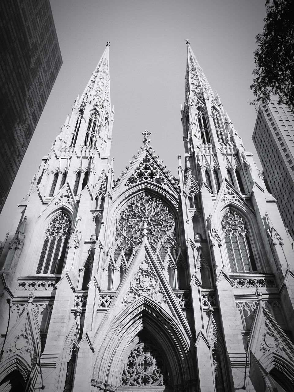 LOW ANGLE VIEW OF CATHEDRAL AGAINST SKY