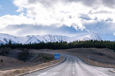 Scenic view along the mount cook road alongside with snow capped southern alps and majestic mt cook.