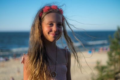 Portrait of a smiling young woman