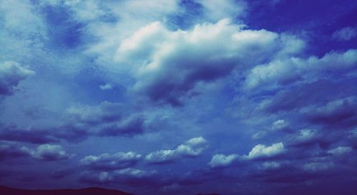 Low angle view of cloudy sky