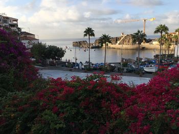 Scenic view of sea against cloudy sky
