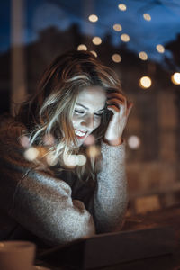 Portrait of a smiling young woman