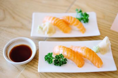 Close-up of sushi in plate on table