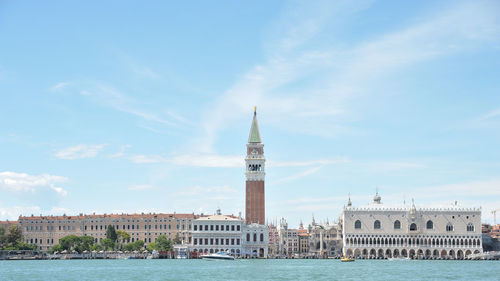 Venezia, palazzo ducale and piazza san marco from canal grande