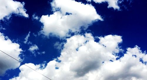 Low angle view of cloudy sky