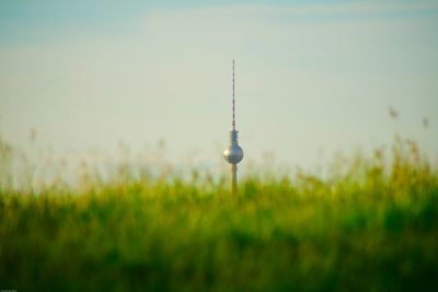 Communications tower against sky