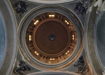 Low angle view of ornate ceiling