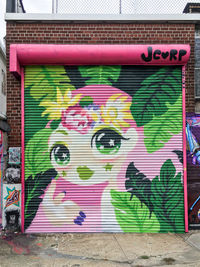 Multi colored graffiti on shutter