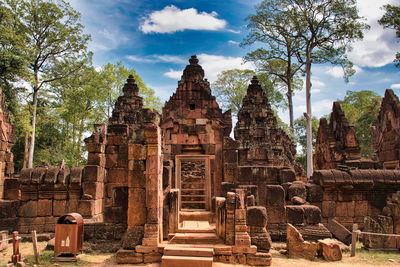 Panoramic view of old temple against sky