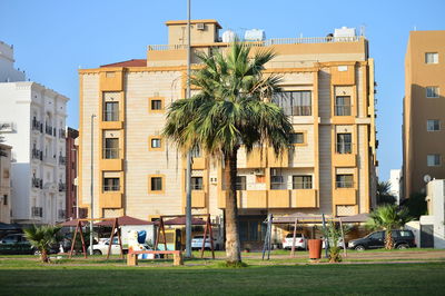 A picture of a park in jeddah city