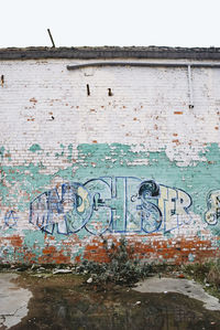 Graffiti on wall