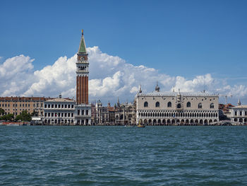Front view of venice st. mark square