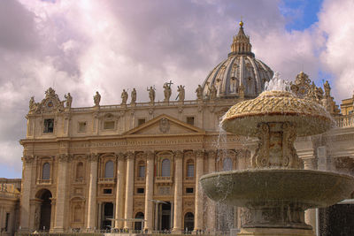 A perfect view to the st. peter's basilica