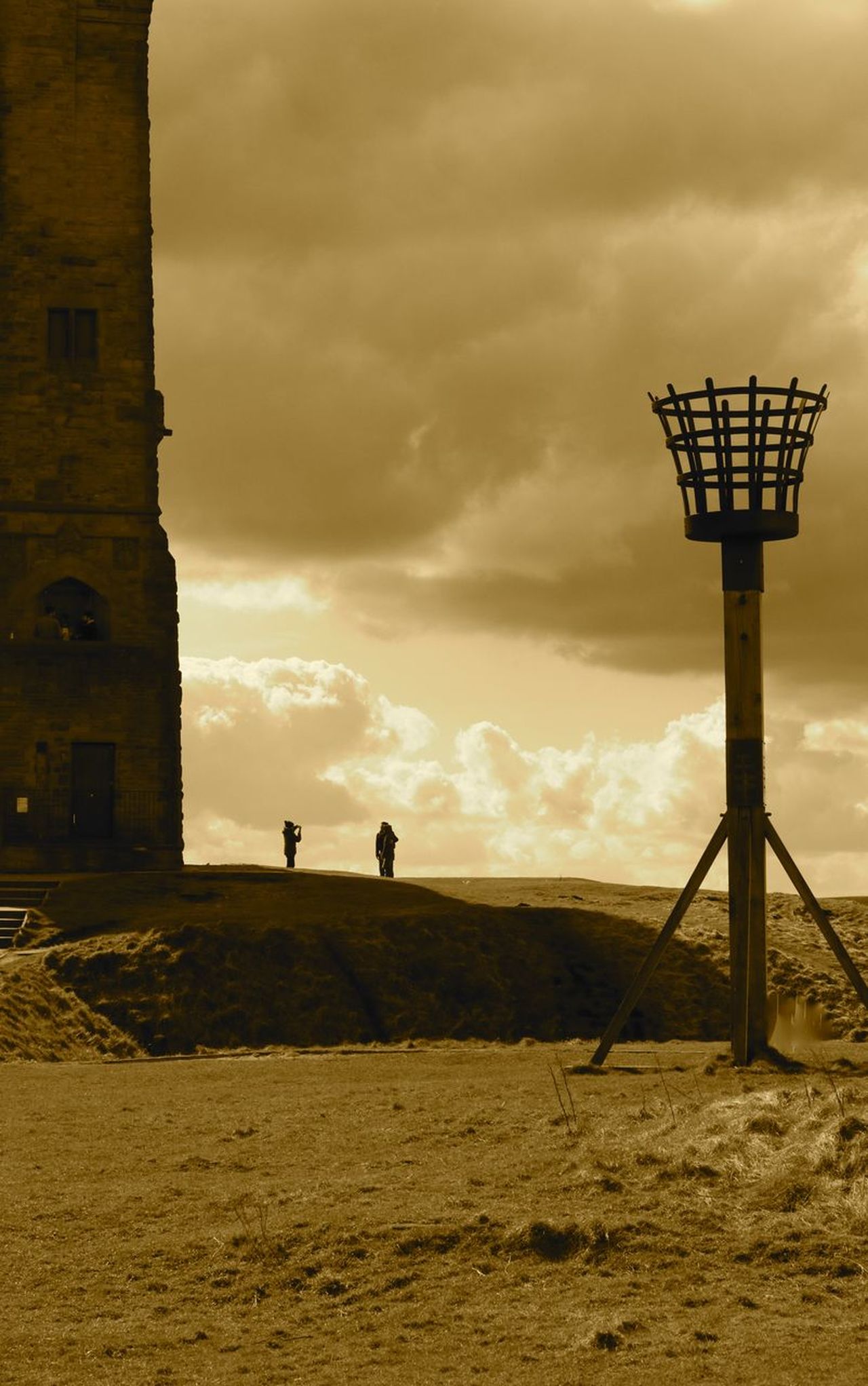 Tower and beacon