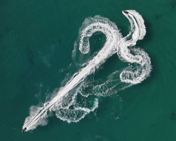 Jet skis,looking down from above