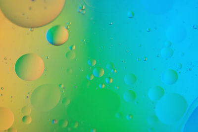 Full frame shot of bubbles in water