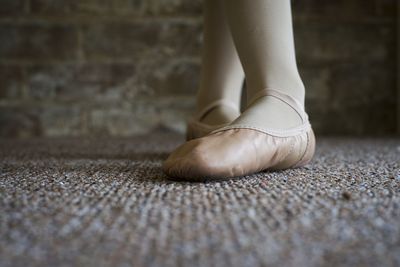 Low section of ballet dancer8