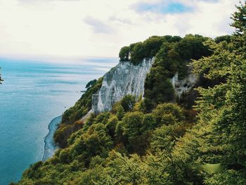 Scenic view of bay against sky