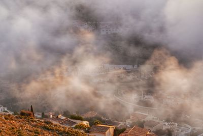 Foggy morning on mountain 