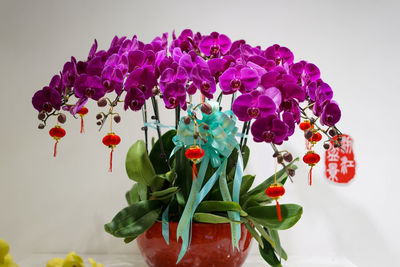 Flower vase on a table