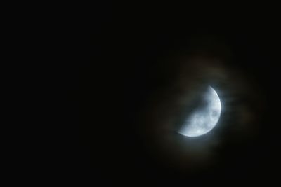 Low angle view of moon in sky