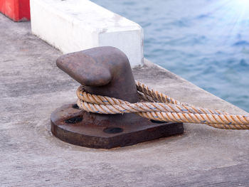 Close-up of rusty chain