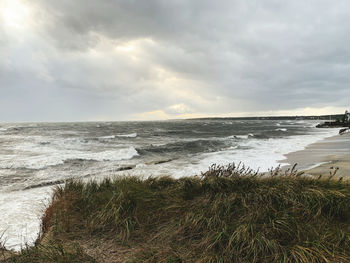 Scenic view of sea against sky