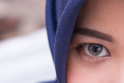 Close-up portrait of woman