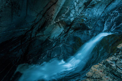 Underground waterfalls in the swiss alps. trümmelbach falls.