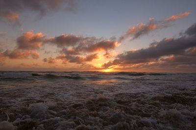 Relaxing sunset at sea