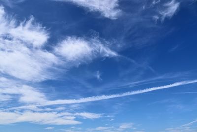 Low angle view of vapor trail in sky