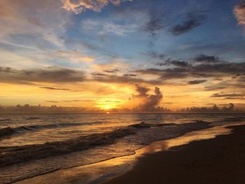 Scenic view of dramatic sky over sea